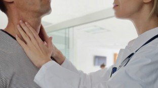 Iodine Deficiency Symptoms (& How to Get Enough Iodine) Iodine Deficiency Symptoms (& How to Get Enough Iodine)