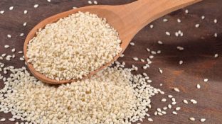 Five Reasons to Eat Sesame Seeds Five Reasons to Eat Sesame Seeds