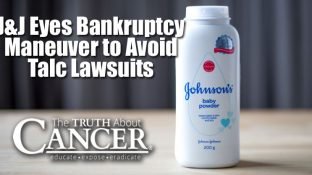 J&J Eyes Bankruptcy Maneuver in Bid to Skirt Liability in Baby Powder Lawsuits J&J Eyes Bankruptcy Maneuver in Bid to Skirt Liability in Baby Powder Lawsuits